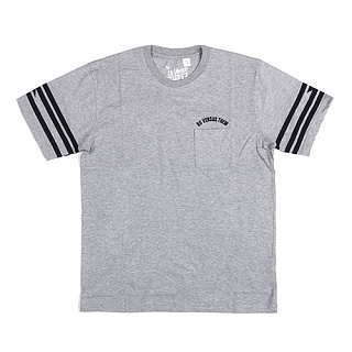 [US VERSUS THEM] NEVER DIE SHIRT-GRY