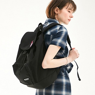 KIRSH POCKET DRAPE BACKPACK HS [BLACK]